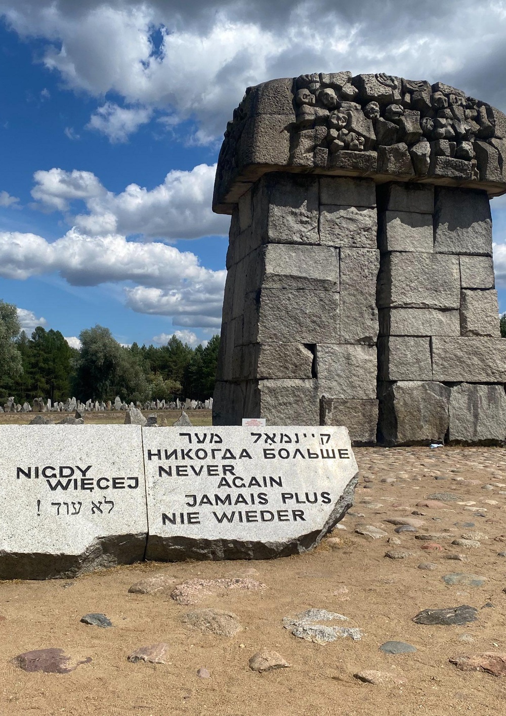 Erinnerungsort am ehemaligen KZ Treblinka.