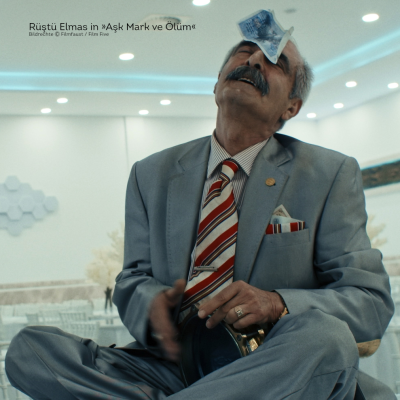 Rüştü Elmas in »Aşk Mark ve Ölüm«   Bildrechte Ⓒ Filmfaust / Film Five